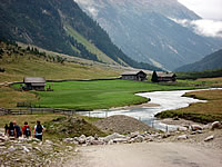 von den Krimmler Wasserfällen ins Krimmler Achental Richtung Krimmler Tauernhaus
